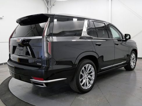 Used 2024 Cadillac Escalade Premium Luxury Platinum AWD/4WD image 7