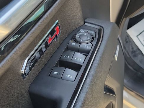 Used 2023 GMC Sierra 1500 AT4 w/ AT4 Premium Package AWD/4WD image 19