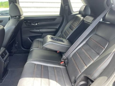 Used 2025 Honda CR-V Touring image 17