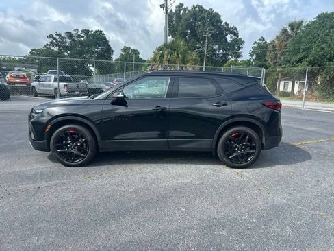 Used 2021 Chevrolet Blazer LT w/ Redline Edition FWD image 2