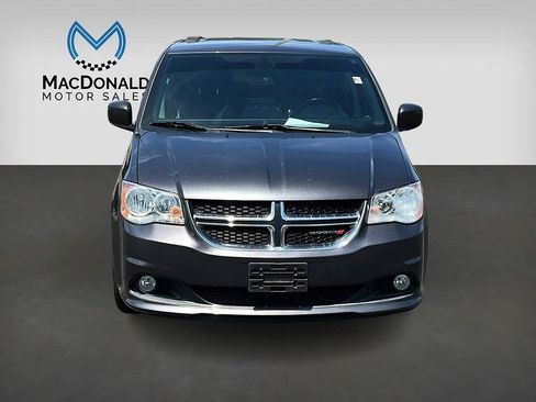 Used 2019 Dodge Grand Caravan SXT FWD image 33