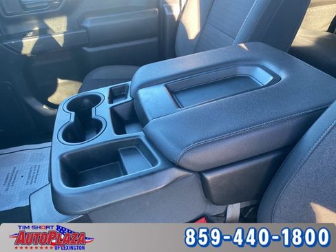 Used 2022 Chevrolet Silverado 2500 Custom w/ Custom Value Package image 41