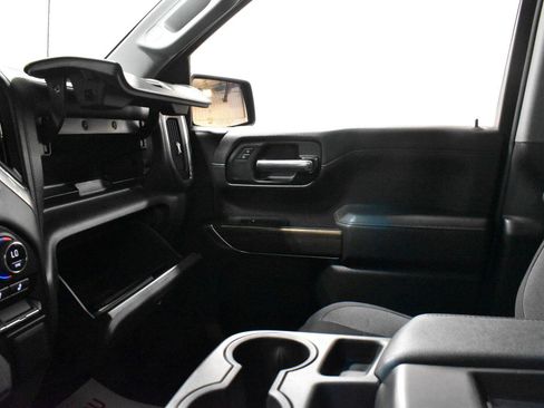 Used 2022 Chevrolet Silverado 1500 RST AWD/4WD image 17