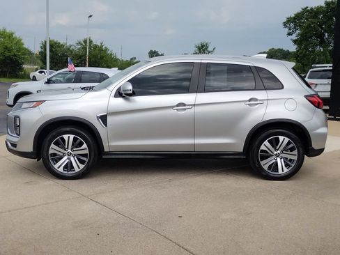 Used 2023 Mitsubishi Outlander Sport SE AWD/4WD image 8