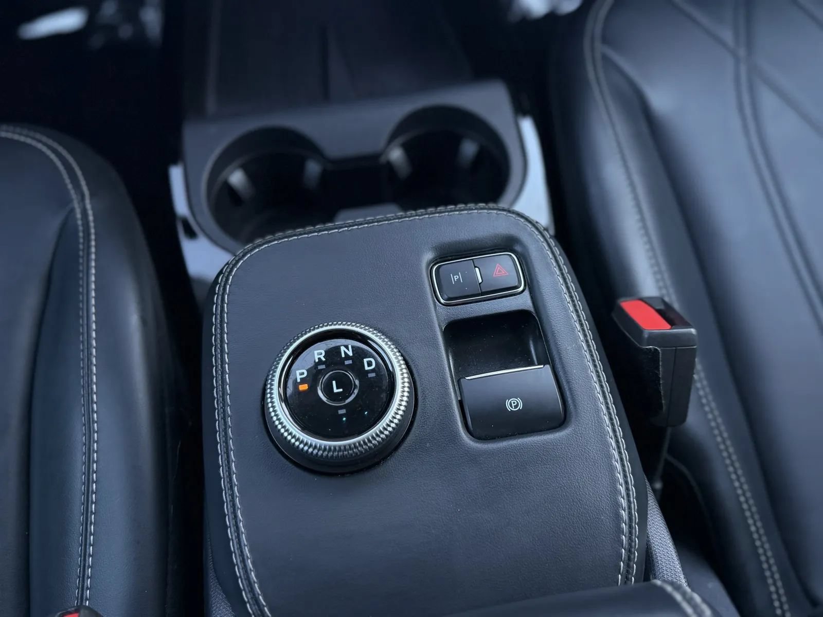 Used 2024 Ford Mustang Mach-E Select AWD/4WD image 36