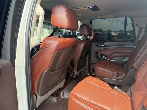 Used 2015 Chevrolet Tahoe LTZ AWD/4WD image 17