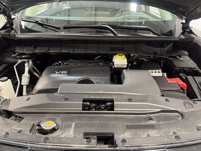 Used 2023 Nissan Pathfinder Platinum w/ Cargo Package FWD image 9