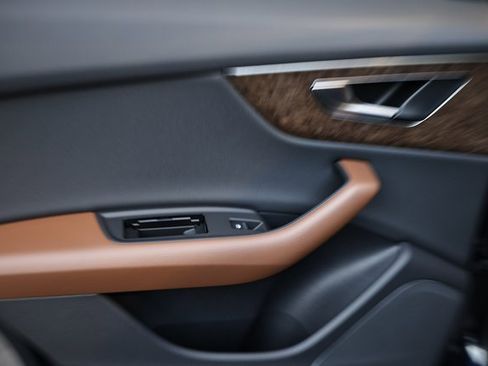 New 2026 Audi Q8 Premium image 23