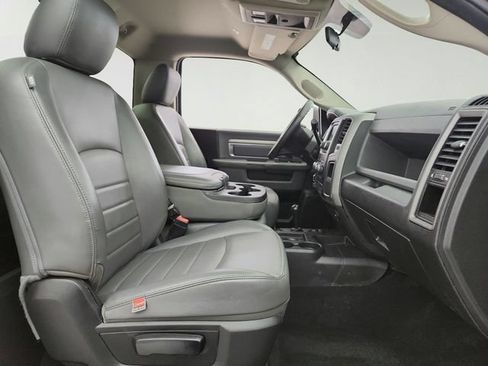 Used 2018 RAM 3500 Tradesman w/ Chrome Appearance Group AWD/4WD image 15