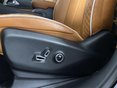 New 2026 Chrysler Pacifica Pinnacle AWD/4WD image 14