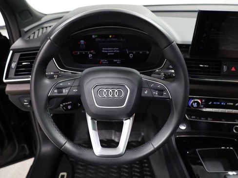 Used 2023 Audi Q5 2.0T Premium Plus w/ Premium Plus Package AWD/4WD image 24