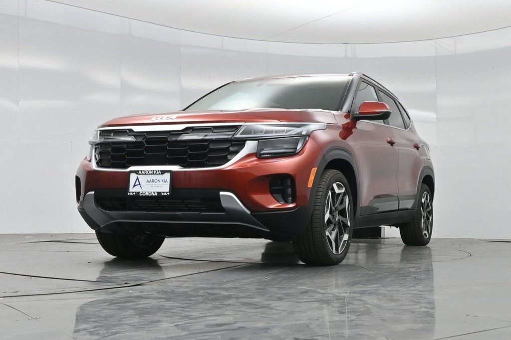 New 2026 Kia Seltos SX w/ SX Sunroof Package AWD/4WD image 17