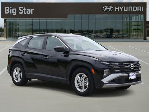 Used 2026 Hyundai Tucson SE FWD image 6