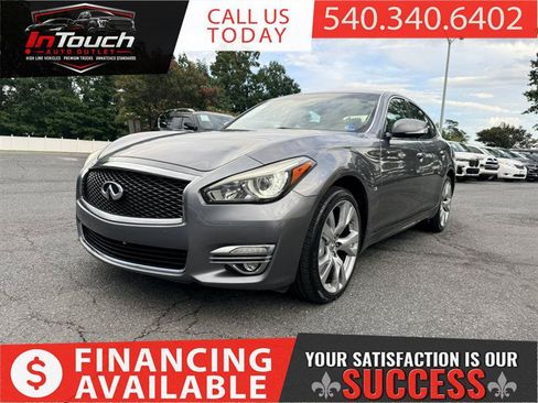Used 2017 INFINITI Q70 3.7 AWD/4WD image 1