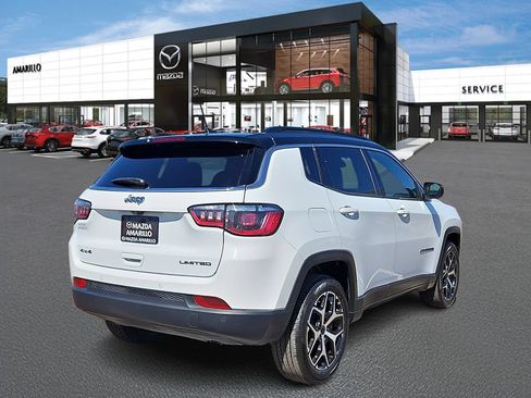 Used 2025 Jeep Compass Limited AWD/4WD image 3