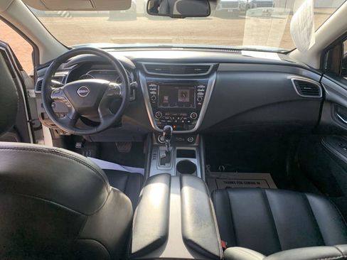 Used 2023 Nissan Murano SV FWD image 18