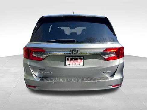 Used 2018 Honda Odyssey Elite image 6