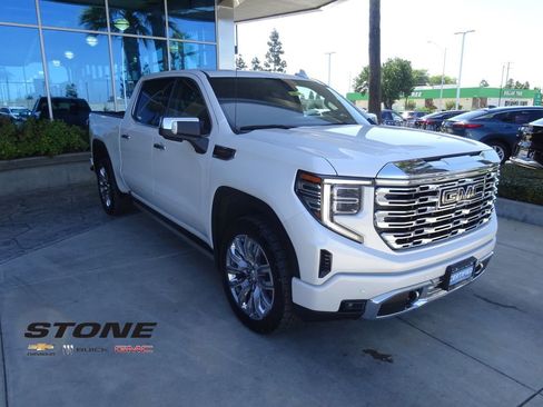 Certified 2024 GMC Sierra 1500 Denali w/ Denali Reserve Package AWD/4WD image 1