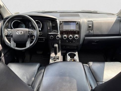 Used 2021 Toyota Sequoia Nightshade image 12