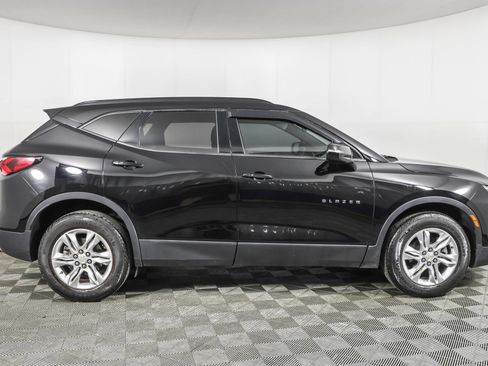 Used 2020 Chevrolet Blazer LT FWD image 12