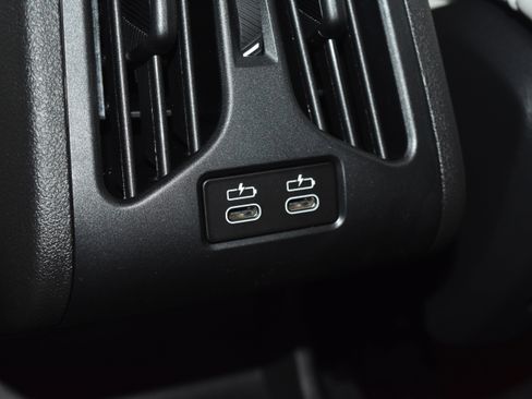 New 2026 BMW X2 xDrive28i w/ Technology Package image 17