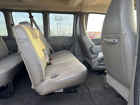 Used 2024 Chevrolet Express 3500 LT w/ LT Preferred Equipment Group RWD image 15
