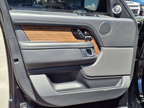 Used 2019 Land Rover Range Rover HSE AWD/4WD image 28