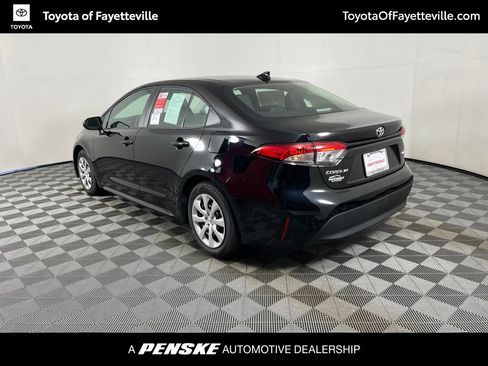 Used 2026 Toyota Corolla LE FWD image 12