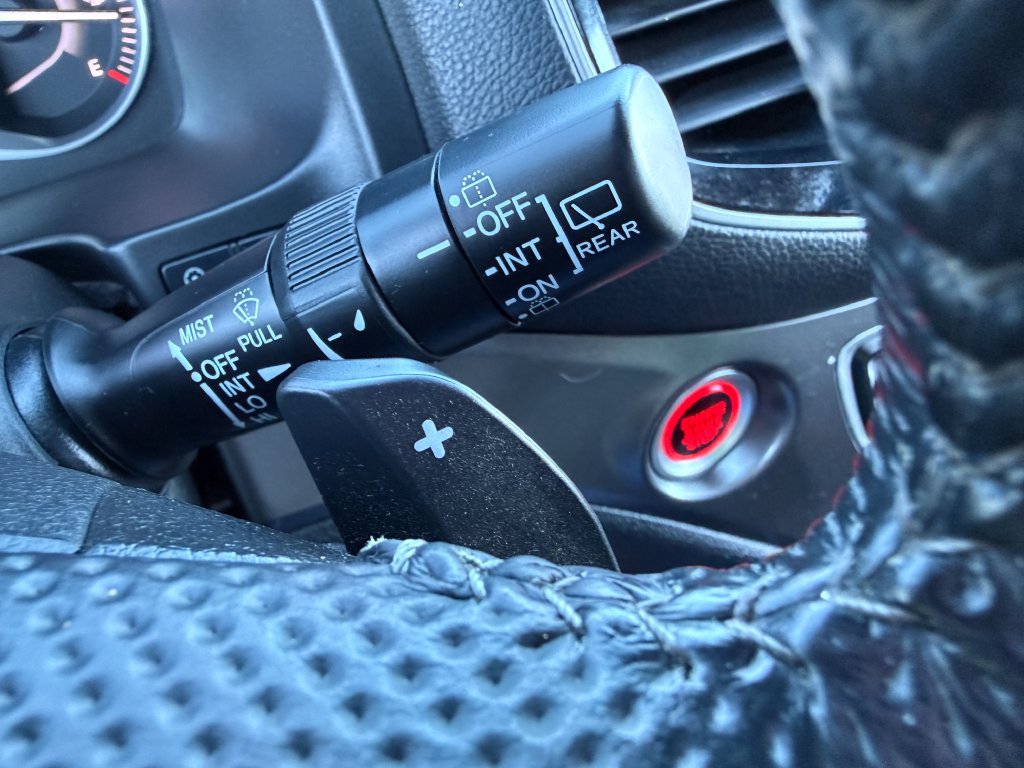 Used 2023 Honda Passport EX-L image 25