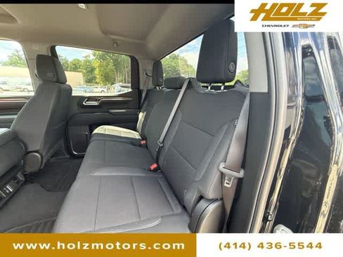 Certified 2025 Chevrolet Silverado 1500 LT AWD/4WD image 24