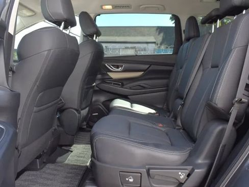 Used 2019 Subaru Ascent Limited AWD/4WD image 30