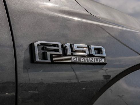 Used 2015 Ford F150 Platinum w/ Equipment Group 701A Luxury image 11