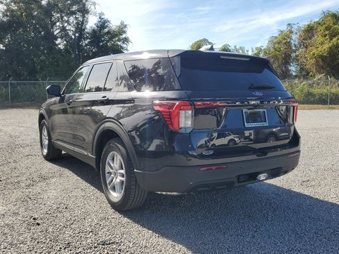 New 2026 Ford Explorer Active image 8