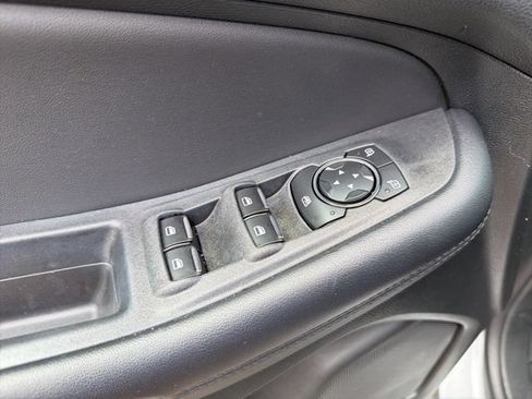 Used 2024 Ford Edge SEL AWD/4WD image 12