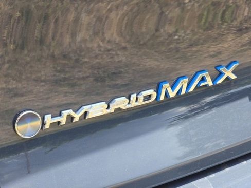 Used 2026 Toyota Crown Platinum AWD/4WD image 18