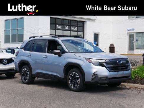 Used 2025 Subaru Forester Premium AWD/4WD image 1