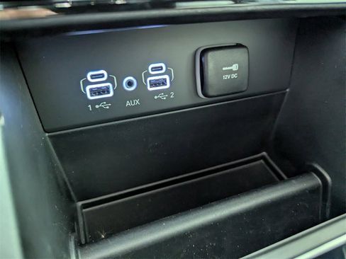 New 2025 Jeep Grand Cherokee Limited image 24