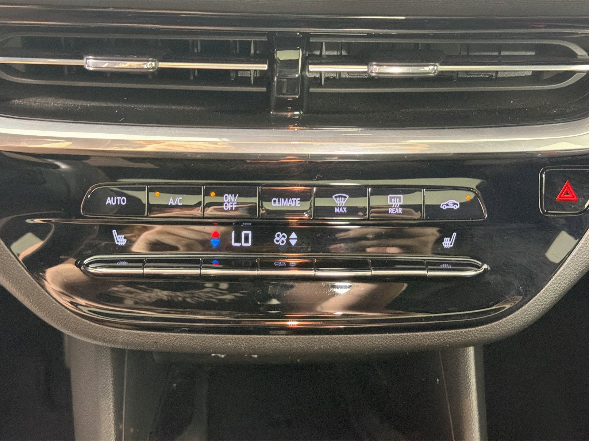 Used 2024 Buick Envista Avenir FWD image 15
