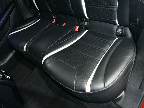 Used 2020 Mercedes-Benz GLC 63 AMG S image 19