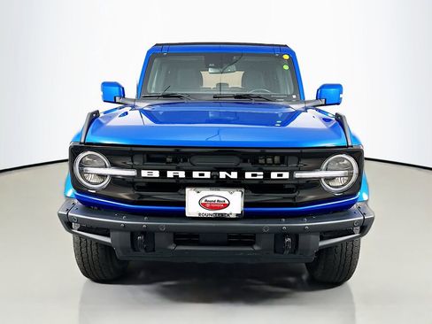 Used 2022 Ford Bronco Outer Banks image 2