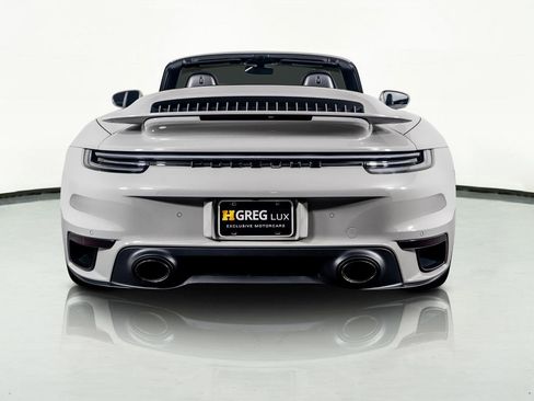 Used 2022 Porsche 911 Turbo image 12