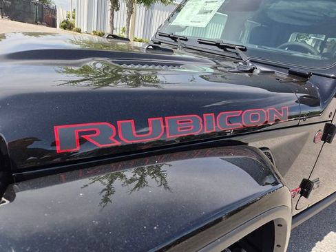 New 2026 Jeep Gladiator Rubicon AWD/4WD image 3