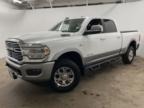 Used 2020 RAM 2500 Laramie AWD/4WD image 1