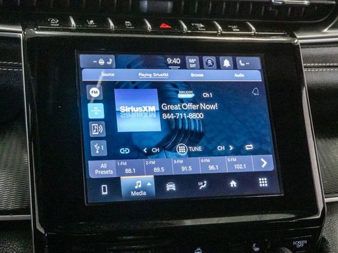 Used 2024 Jeep Grand Cherokee Altitude AWD/4WD image 18