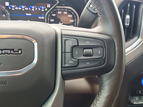 Used 2022 GMC Sierra 2500 Denali w/ Denali Ultimate Package AWD/4WD image 27