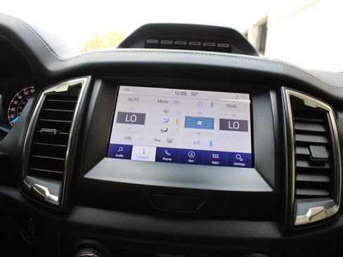 Used 2023 Ford Ranger Lariat w/ Tremor Off-Road Package image 15