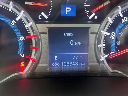 Used 2015 Toyota 4Runner SR5 Premium AWD/4WD image 18