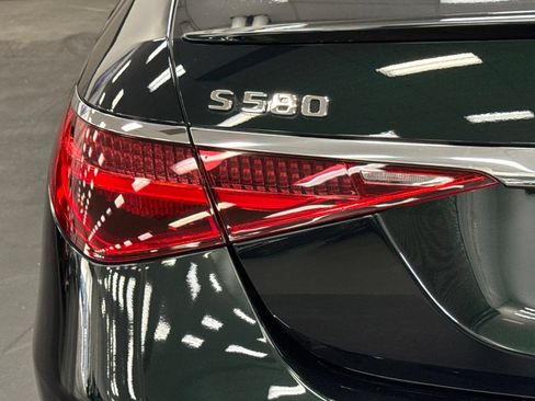 Certified 2024 Mercedes-Benz S 580 4MATIC Sedan image 14