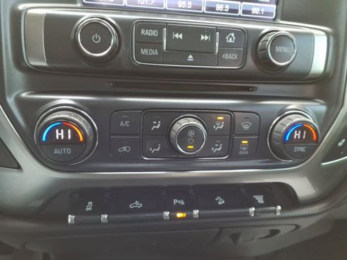 Used 2019 Chevrolet Silverado 2500 LT w/ Midnight Edition image 19