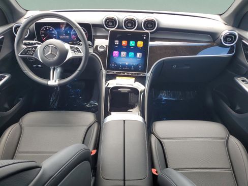 Certified 2025 Mercedes-Benz GLC 300 image 13